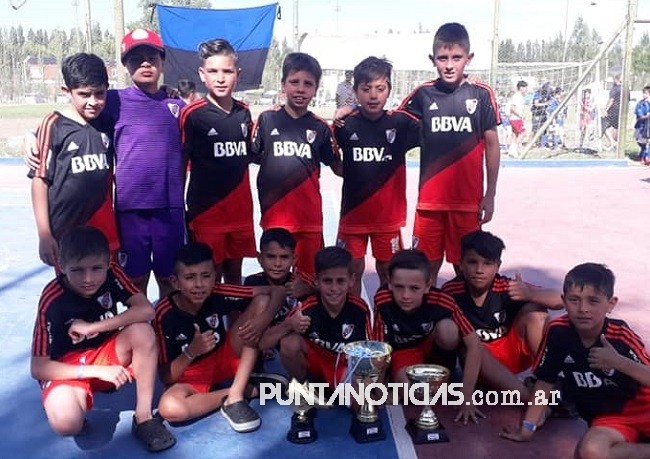 Puntaltenses subcampeones en el Mundialito de Fútbol Infantil de Plottier