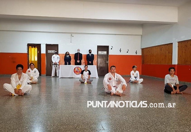 Rindieron examen presencial de Taekwondo y se preparan para afrontar un certamen en La Pampa