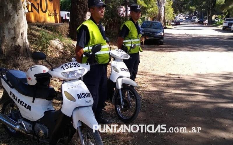 Entregaron dos motos para la Policía de Pehuen Co, recuperadas por internos de la cárcel de Bahía Blanca