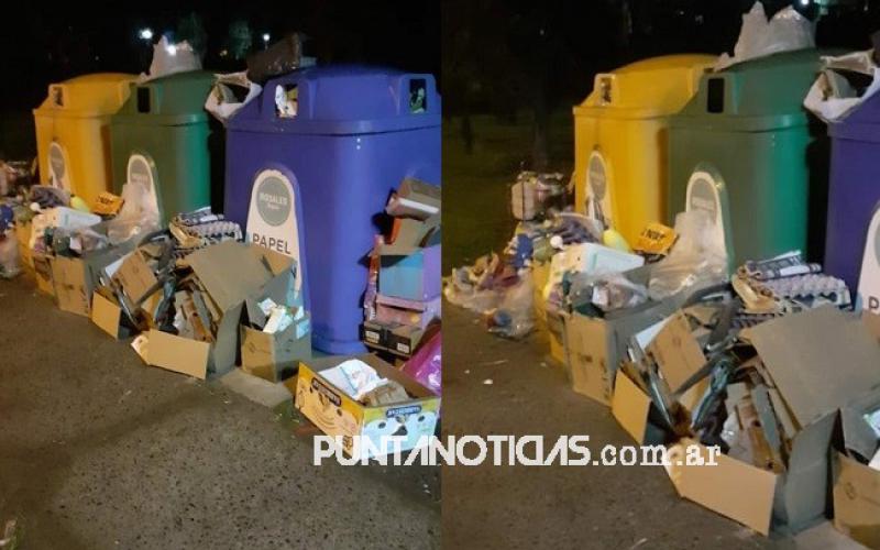 Foto del lector: “Lamentable estado de los puestos de reciclaje”