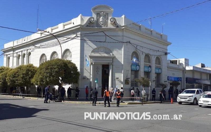 Buenos Aires: para no usar aires acondicionados por el coronavirus, los bancos atenderán de 8 a 13
