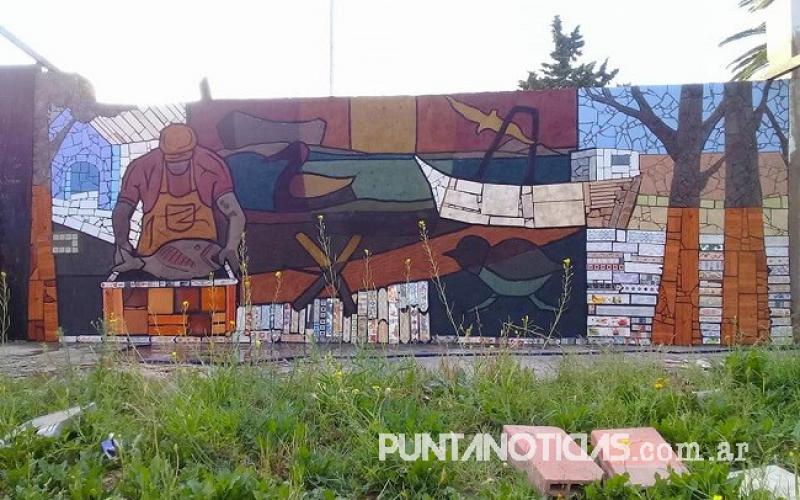 Mural homenajea al pescador artesanal en Villa del Mar