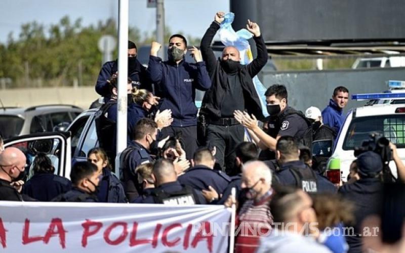 Buenos Aires: desafectan a más de 400 policías que habían participado de protestas en septiembre de 2020