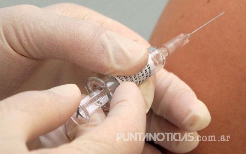 Farmacéuticos proponen sumarse al plan de vacunación contra el coronavirus