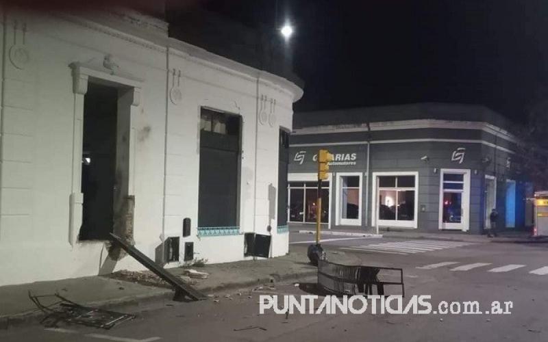 Fuerte explosión en un local de La Cámpora en Bahía Blanca 