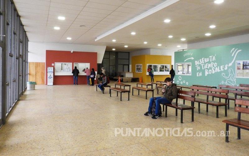 La Terminal de Ómnibus Dr. Ramón Ayala Torales ya se encuentra abierta durante las 24hs