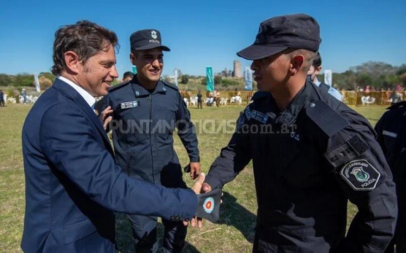 Buenos Aires: Kicillof anunció un nuevo aumento para la Policía Bonaerense que llegará al 60% acumulado en un año 