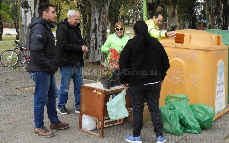 El Municipio realizó jornada de ecocanje y limpieza de espacios verdes