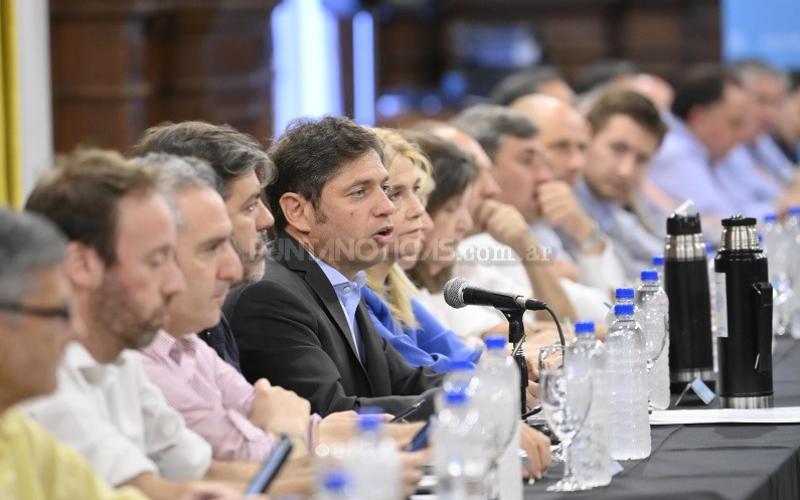 Buenos Aires: Kicillof mantuvo una reunión con intendentes electos de la provincia